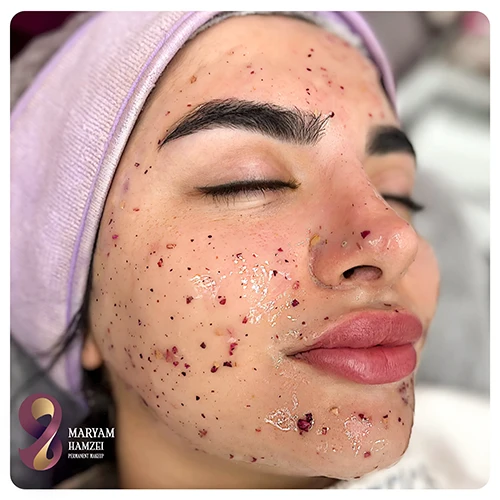 آبرسانی پوست با پیگمنتر پگاه در شعبه کرج