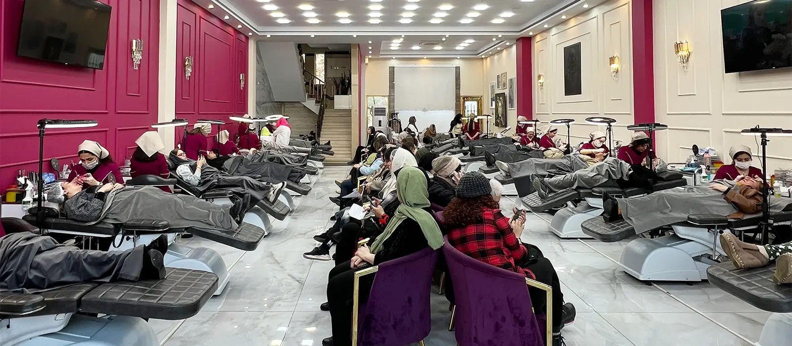 مرکز زیبایی مریم حمزه ای در تهرانپارس